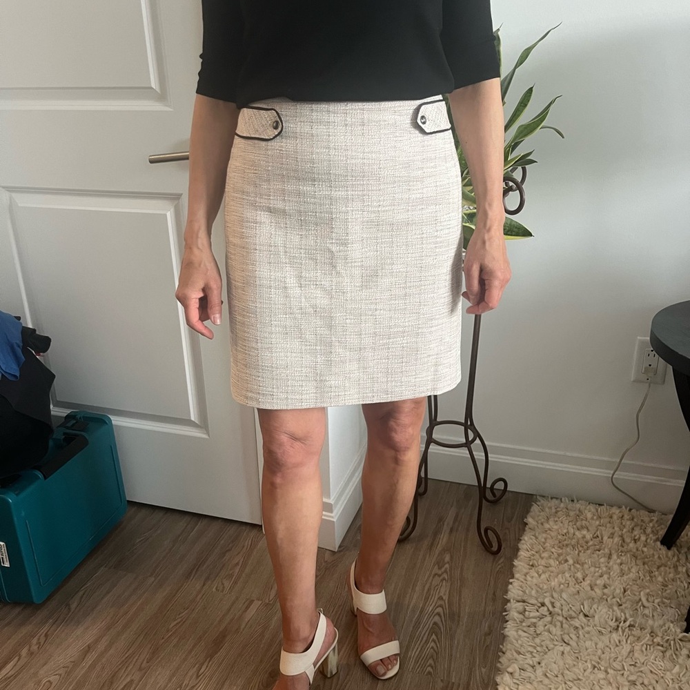 White House tweed skirt